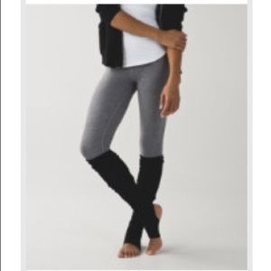 Lululemon Lengthen Your Practice leg warmer